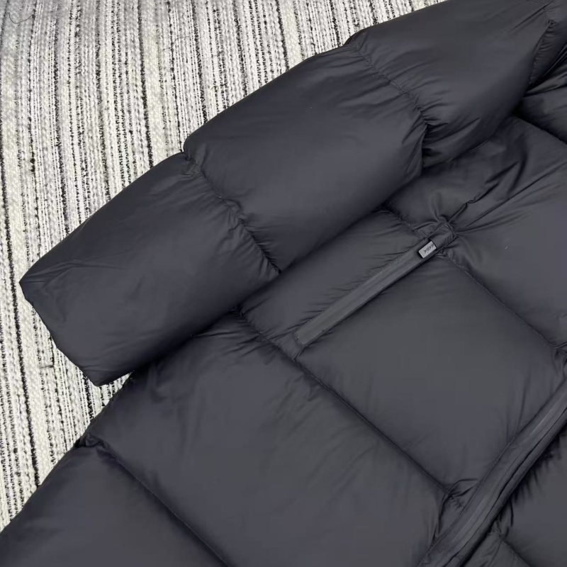 Pra*a down jacket
